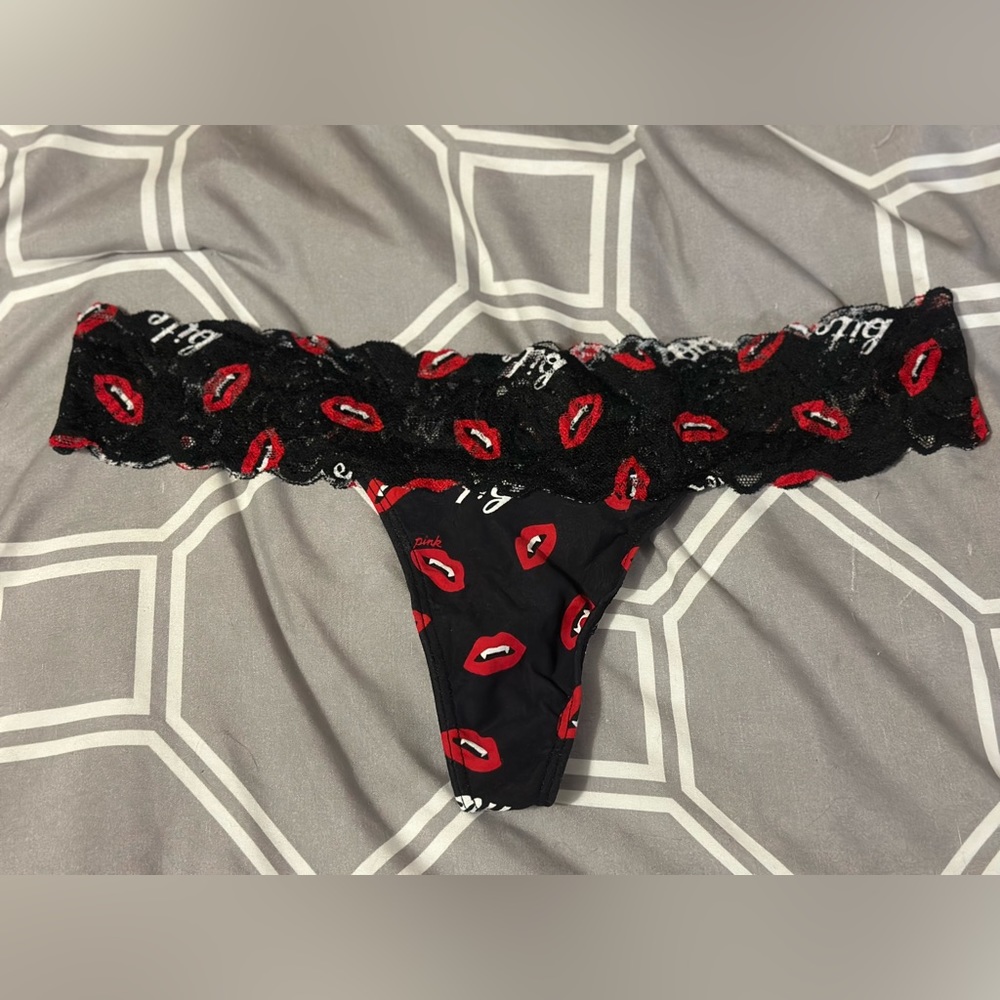 PINK Victoria's Secret Halloween Soft Lace thong panty